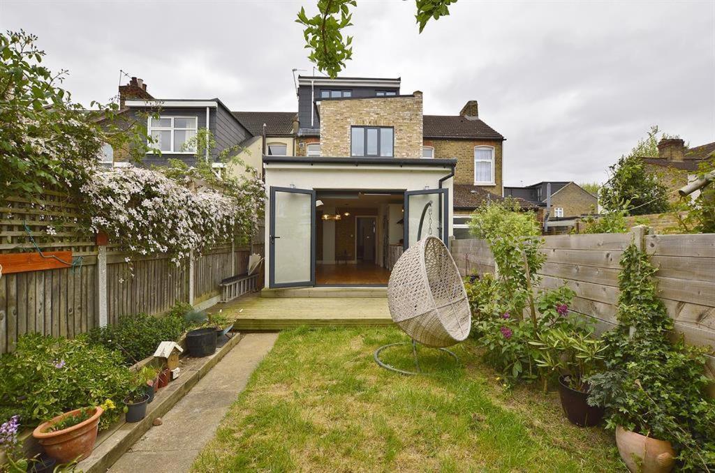 Contemporary 3 Bed House With Spacious Garden Close To Stratford & Canary Wharf London Eksteriør billede