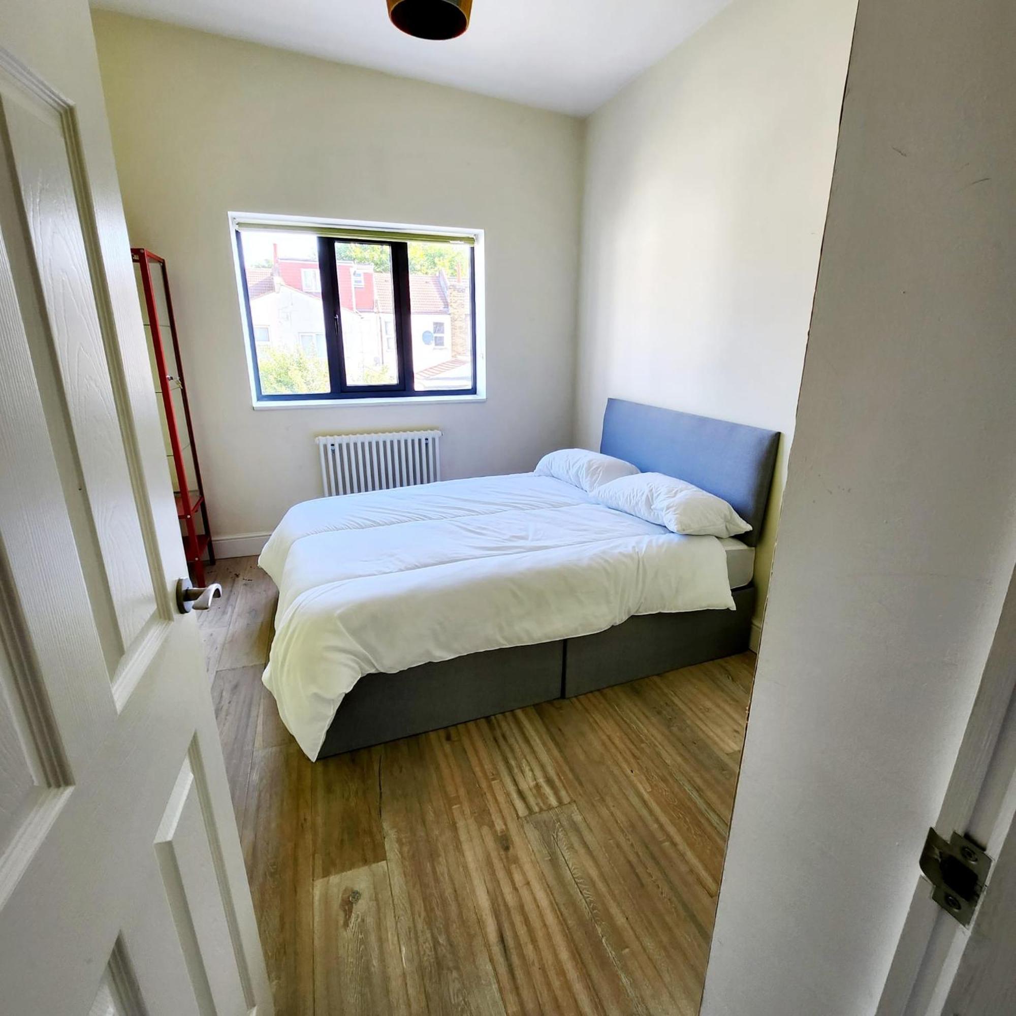 Contemporary 3 Bed House With Spacious Garden Close To Stratford & Canary Wharf London Værelse billede