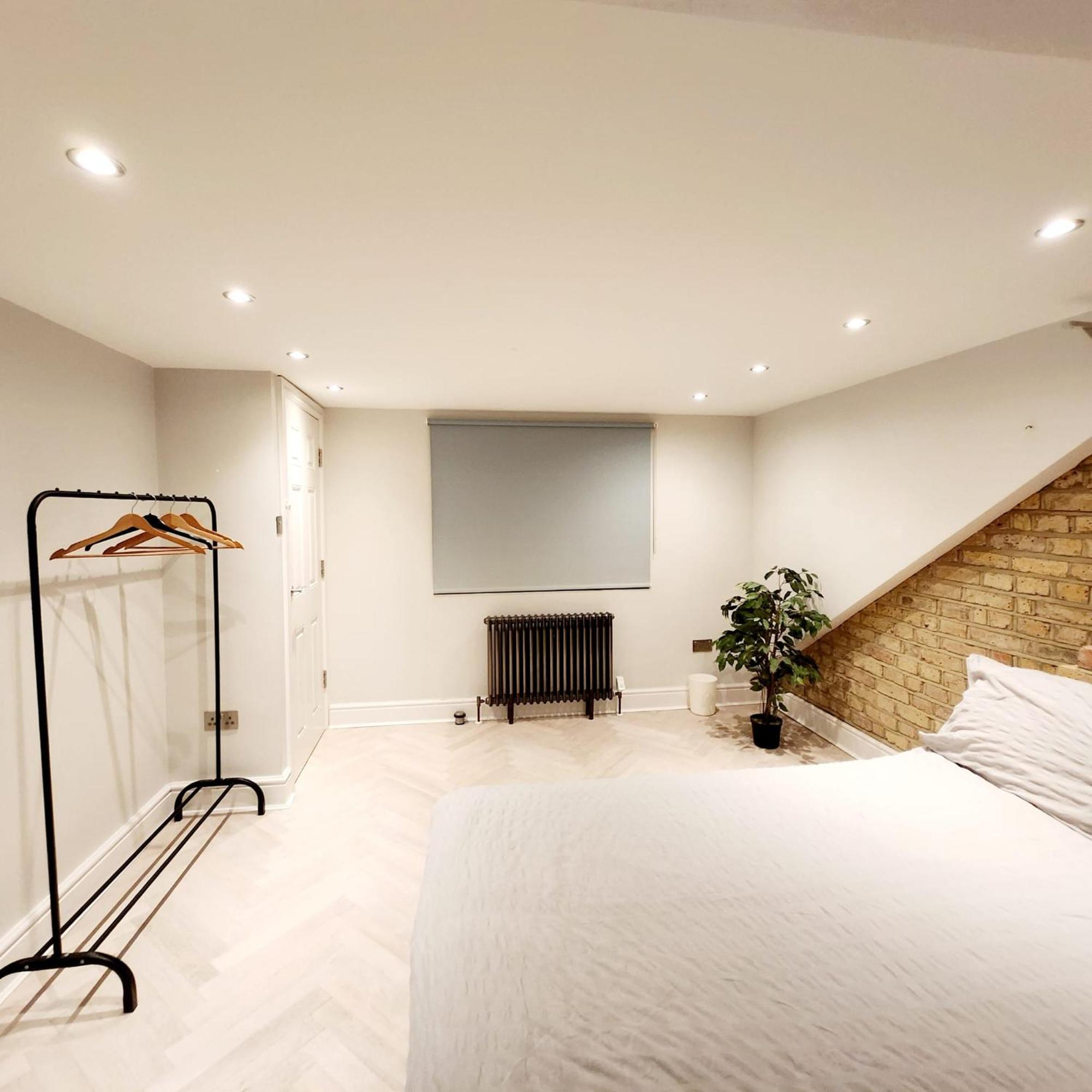 Contemporary 3 Bed House With Spacious Garden Close To Stratford & Canary Wharf London Værelse billede